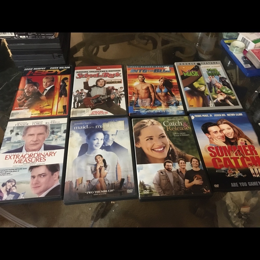 PREOWNED used wear and tear 8dvd bundle